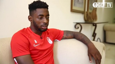 Eteki tiene ganas de brillar en Primera División (GRANADA CF) Eteki tiene ganas de brillar en Primera División (GRANADA CF)