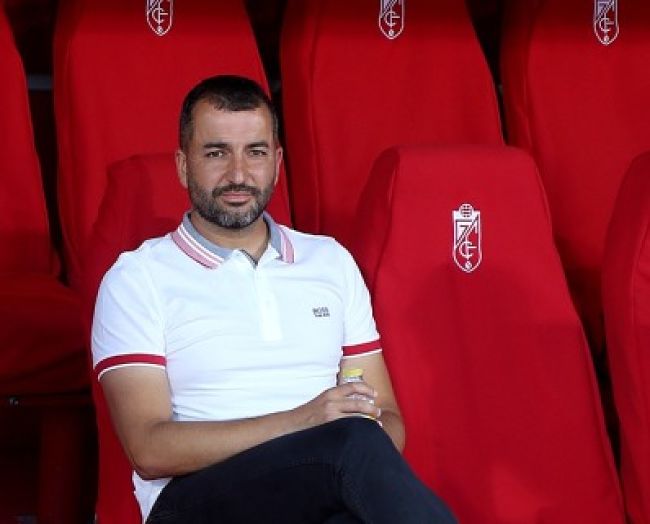 Diego Martínez en su banquillo 