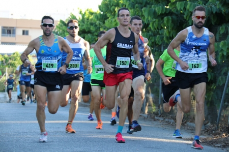 Momento de la Carrera de La Vega de Almuñécar (AYTO. ALMUÑÉCAR) Momento de la Carrera de La Vega de Almuñécar (AYTO. ALMUÑÉCAR)