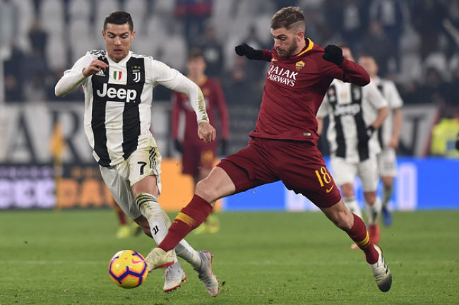 Santon podría reforzar el lateral izquierdo 