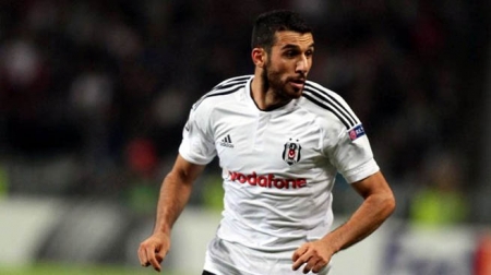 Ismail Köybasi ha firmado como jugador del Granada CF 