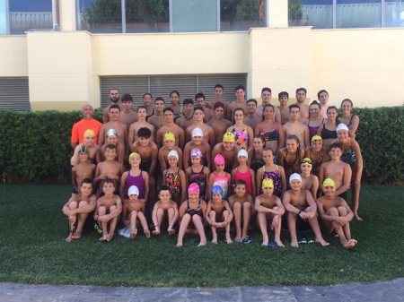 Los miembros de la Escuela Municipal de Natación de Huétor Tájar (AYTO. HUÉTOR TÁJAR) Los miembros de la Escuela Municipal de Natación de Huétor Tájar (AYTO. HUÉTOR TÁJAR)
