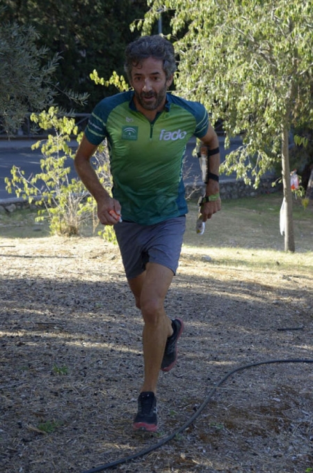 Manuel Jabalera en pleno esfuerzo (CLUB VELETA) Manuel Jabalera en pleno esfuerzo (CLUB VELETA)