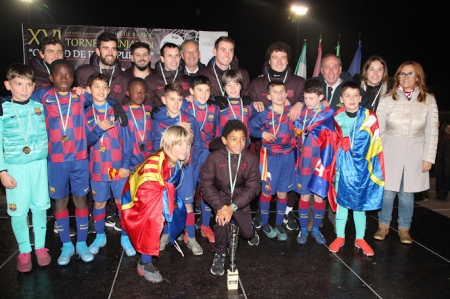 El FC Barcelona se ha llevado el torneo de Pinos Puente (TORNEO CIUDAD DE PINOS PUENTE) El FC Barcelona se ha llevado el torneo de Pinos Puente (TORNEO CIUDAD DE PINOS PUENTE)
