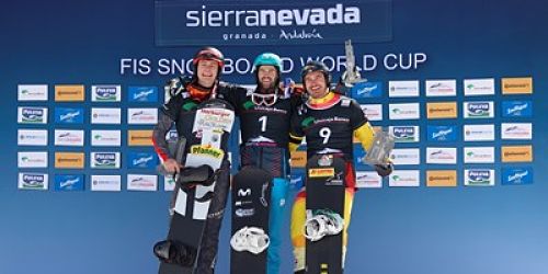 Regino Hernández en lo más alto del podium (CETURSA) 