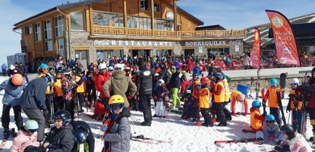 Cájar realizará cursos de esquí en Sierra Nevada (AYTO. CÁJAR) Cájar realizará cursos de esquí en Sierra Nevada (AYTO. CÁJAR)