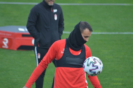 Víctor Díaz durante un entrenamiento la semana pasada (GRJ)