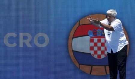 Dragan Matutinovic dirige un partido de la selección croata (WP2018BCN) Dragan Matutinovic dirige un partido de la selección croata (WP2018BCN)