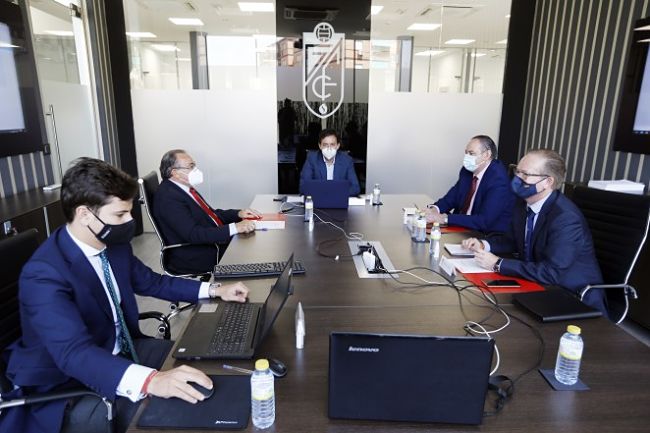 Momento de la Junta (P. VILLOSLADA / GCF)