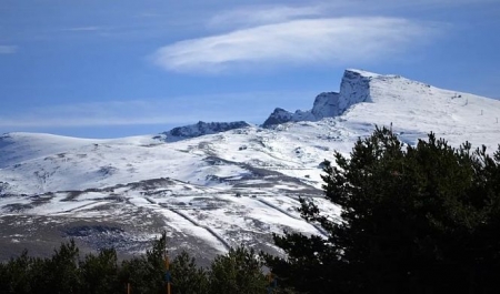 Vista del Pico Veleta en Sierra Nevada, en imagen de archivo (112 ANDALUCÍA) 