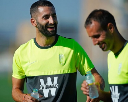 Gonalons vuelve a sonreír junto a sus compañeros (P.VILLOSLADA GCF)