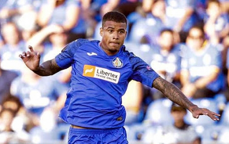 Kenedy en un encuentro con la camiseta del Getafe la pasada temporada Kenedy en un encuentro con la camiseta del Getafe la pasada temporada