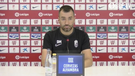 Diego Martínez, en rueda de prensa (GRANADA CF) 