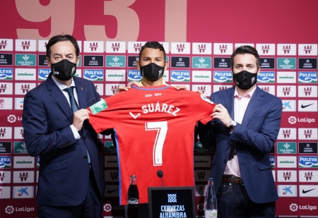 El delantero colombiano portará el 7 en su segunda etapa como rojiblanco (GCF)