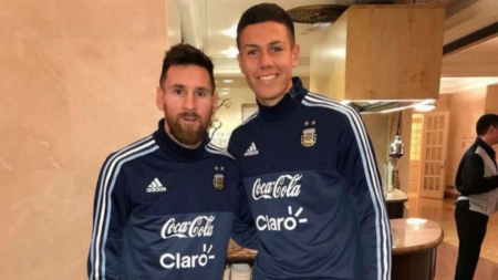 Nehuén Pérez, junto a Leo Messi, durante una concentración con Argentina (MARCA)