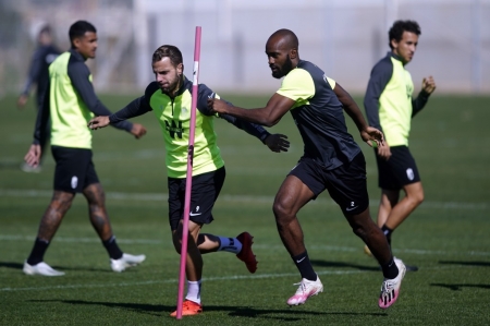 Lance del entrenamiento de esta mañana (PEPE VILLOSLADA / GCF)