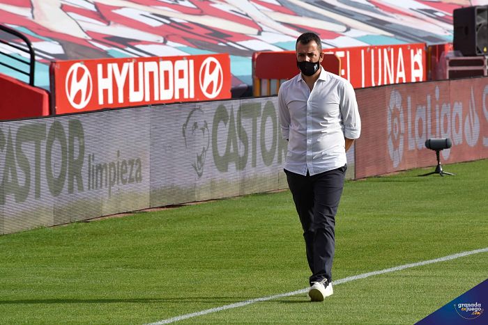 Diego Martínez ya es centenario con el Granada CF (JOSÉ M. BALDOMERO)