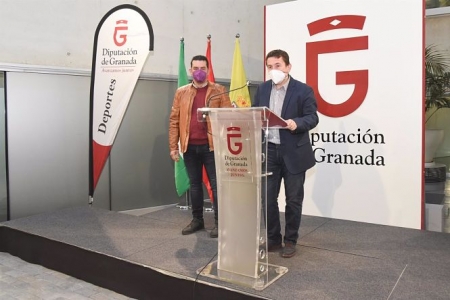Presentación de las Jornadas de Senderismo de Diputación de Granada (L. PEÑALVER / DIPUTACIÓN) Presentación de las Jornadas de Senderismo de Diputación de Granada (L. PEÑALVER / DIPUTACIÓN)