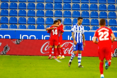 (LALIGA) (LALIGA)
