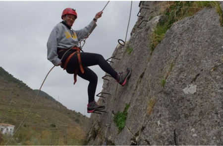 Un usuario hace Rappel (LAGRANAVENTURADEMOCLIN.COM)  