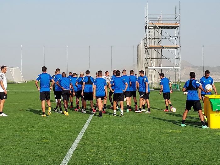 El Granada ha completado su penúltima sesión de la semana en la Ciudad Deportiva (FRAN CALVO)