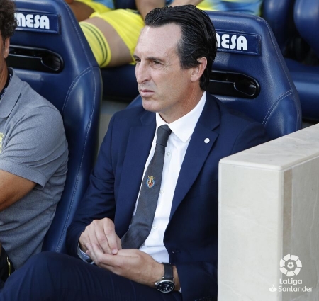 Unai Emery, en los instantes previos al Villarreal - Granada (LALIGA) Unai Emery, en los instantes previos al Villarreal - Granada (LALIGA)