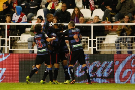 La única victoria del Granada en Vallecas en la máxima categoría fue en la temporada 2013/14 (AGENCIA LOF)