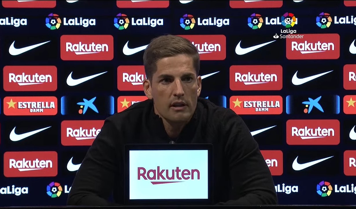 Robert Moreno, en la rueda de prensa posterior al encuentro frente al Barcelona (LALIGA)