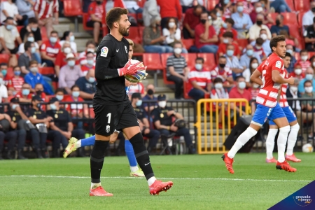 Luís Maximiano podría estar en la agenda del Barcelona (JOSÉ M. BALDOMERO) Luís Maximiano podría estar en la agenda del Barcelona (JOSÉ M. BALDOMERO)