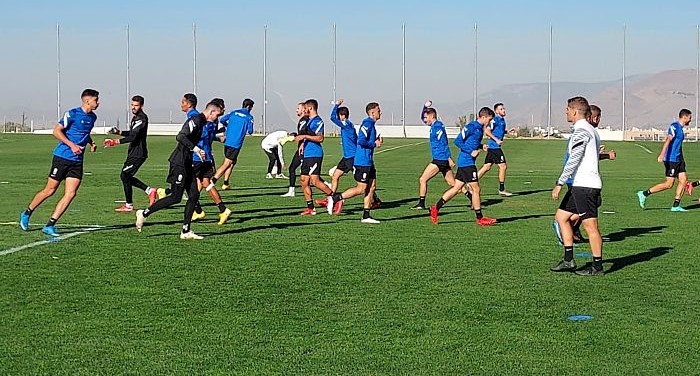 Imagen del entrenamiento del Granada esta mañana en la Ciudad Deportiva (FRAN CALVO)