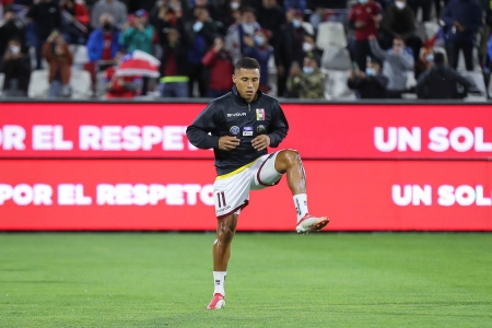 Machís, durante el calentamiento ayer con Venezuela en los prolegómenos del duelo ante Chile (SELECCIÓN VENEZUELA) Machís, durante el calentamiento ayer con Venezuela en los prolegómenos del duelo ante Chile (SELECCIÓN VENEZUELA)