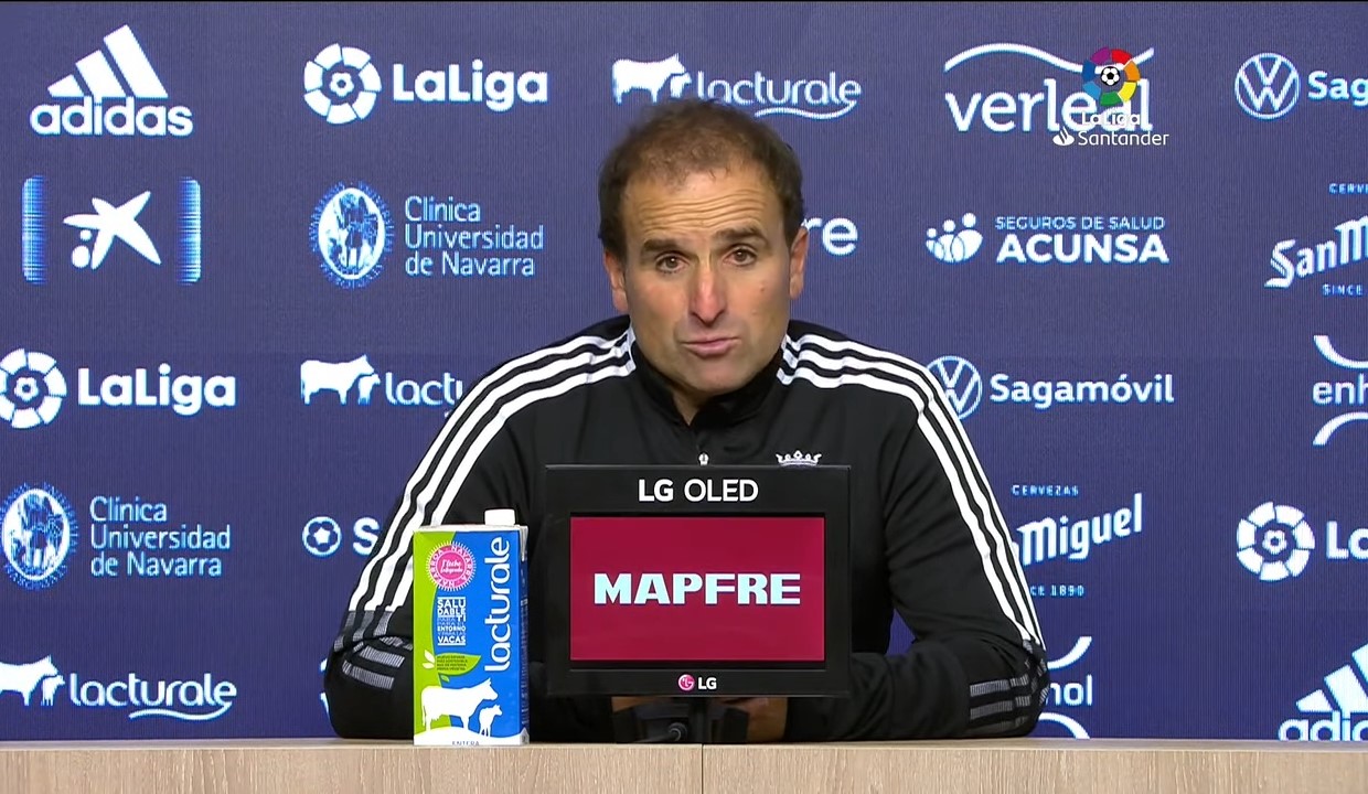 Jagoba Arrasate, durante la rueda de prensa posterior al choque entre Osasuna y Granada (LALIGA TV)