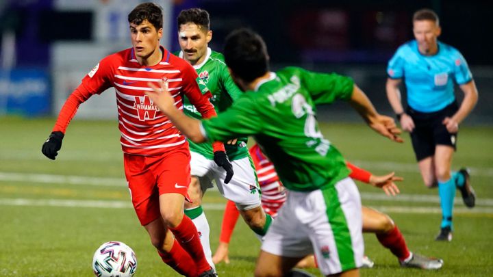 Soro, durante el San Juan - Granada de la primera eliminatoria de Copa del curso pasado (PEPE VILLOSLADA / GCF)