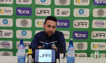 Pedro Bolaños, entrenador del Mancha Real (ATLÉTICO MANCHA REAL TV) Pedro Bolaños, entrenador del Mancha Real (ATLÉTICO MANCHA REAL TV)