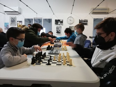 Torneo de Navidad de Ajedrez de Huétor Tájar (AYTO. HUÉTOR TÁJAR) Torneo de Navidad de Ajedrez de Huétor Tájar (AYTO. HUÉTOR TÁJAR)