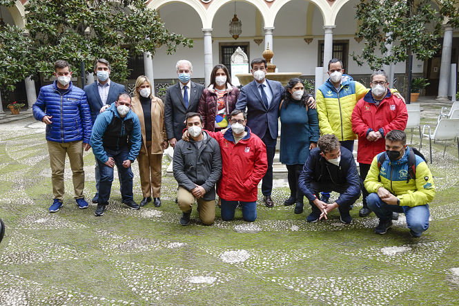 Inauguración de la exposición `A la calle` (JAVIER ALGARRA / AYUNTAMIENTO)
