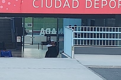 Darwin Machis y David Comamala se abrazan en la Ciudad Deportiva (FRAN CALVO)