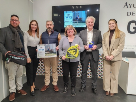 Presentación del torneo mujer y pádel (JAVIER ALGARRA/ AYUNTAMIENTO) Presentación del torneo mujer y pádel (JAVIER ALGARRA/ AYUNTAMIENTO)