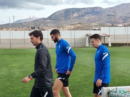 Gonalons y Arias trabajaron al margen de sus compañeros (FRAN CALVO)