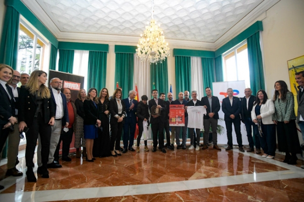 Presentación de la Media Maratón de Granada (JAVIER ALGARRA/ AYUNTAMIENTO) Presentación de la Media Maratón de Granada (JAVIER ALGARRA/ AYUNTAMIENTO)