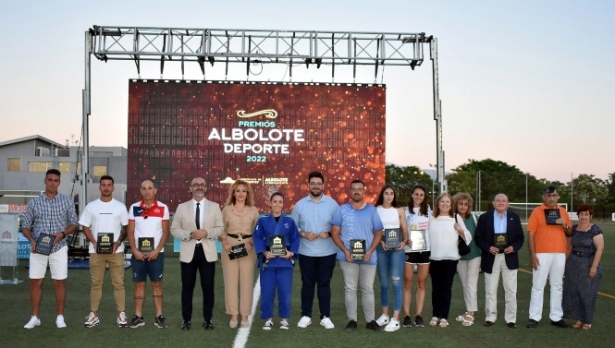 Galardonados en la gala del deporte (AYTO. ALBOLOTE) Galardonados en la gala del deporte (AYTO. ALBOLOTE)