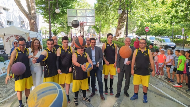 Deporte adaptado (JAVIER ALGARRA/ AYUNTAMIENTO) Deporte adaptado (JAVIER ALGARRA/ AYUNTAMIENTO)