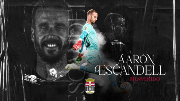 Aarón se despidió del Granada tras firmar por el Cartagena (FC CARTAGENA) Aarón se despidió del Granada tras firmar por el Cartagena (FC CARTAGENA)