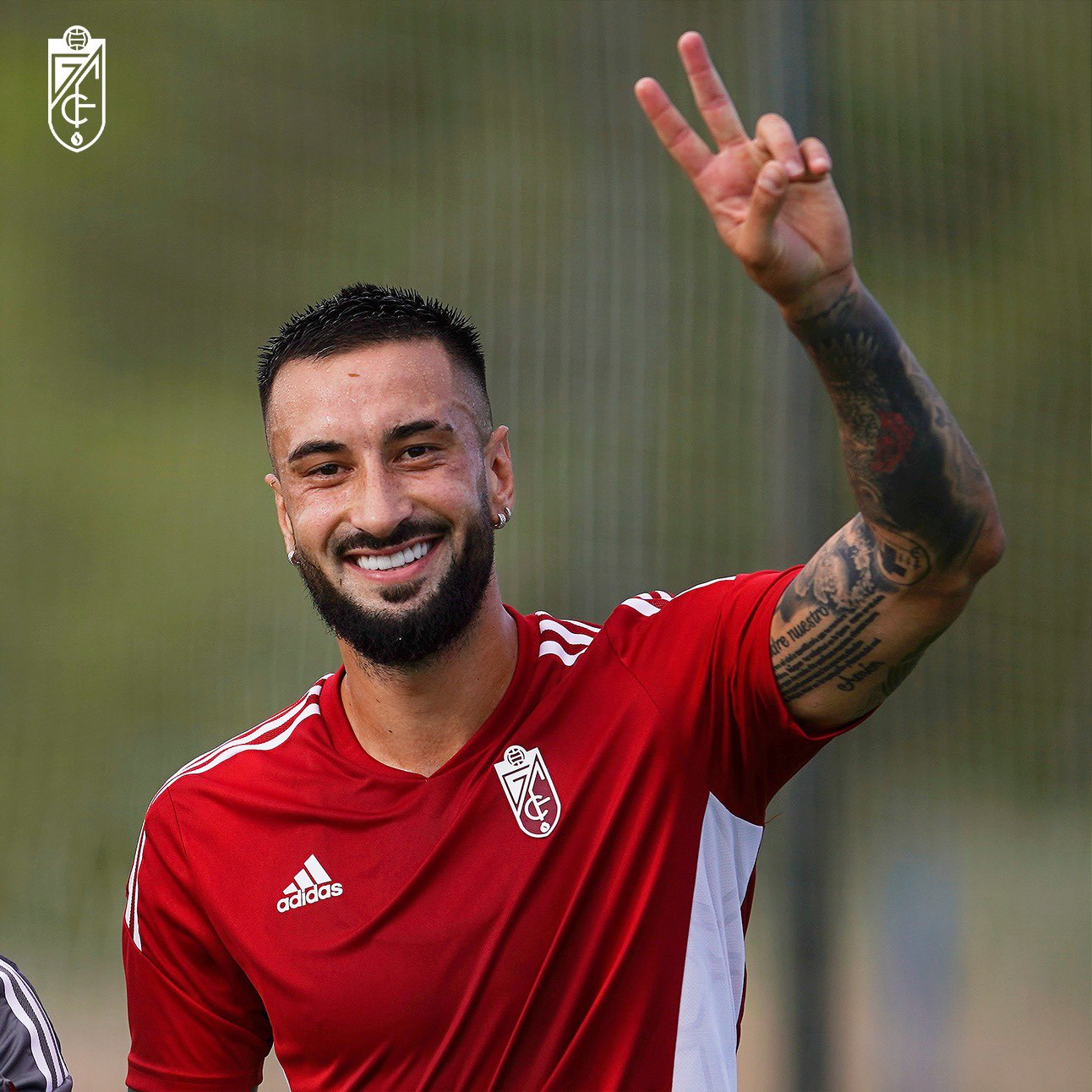 Erick Cabaco, en uno de los entrenamientos del Granada en Jerez (PEPE VILLOSLADA / GCF)