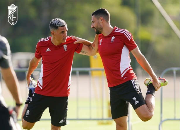 Callejón y Puertas, en uno de los entrenamientos en Jerez (PEPE VILLOSLADA / GCF) Callejón y Puertas, en uno de los entrenamientos en Jerez (PEPE VILLOSLADA / GCF)