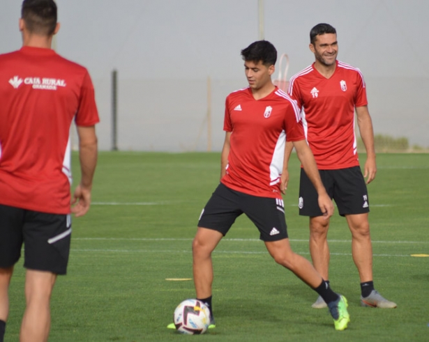 Meseguer, que será presentado este mediodía, ya ha entrenado con sus nuevos compañeros (J. PALMA)