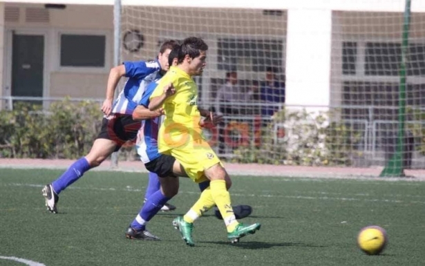 Javi Gallo, en un partido con la camiseta del Villarreal