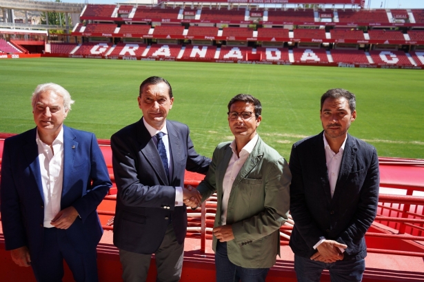 José Antonio Huertas, Alfredo García Amado, Paco Cuenca y Eduardo Castillo, en el `Nuevo Los Cármenes` (JOSÉ VELASCO / GRJ)