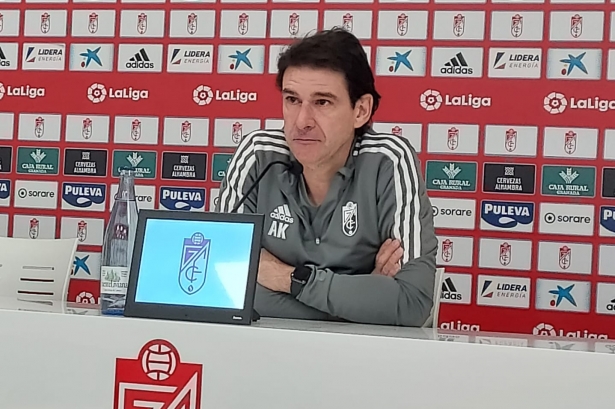 Aitor Karanka, en la sala de prensa de la Ciudad Deportiva este viernes (FRAN CALVO) Aitor Karanka, en la sala de prensa de la Ciudad Deportiva este viernes (FRAN CALVO)