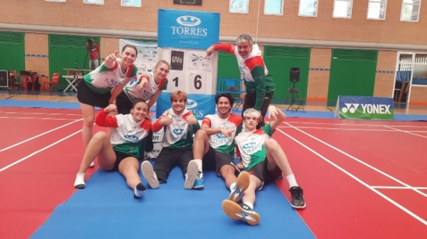 Bádminton Granada-Grupo Torres (BÁDMINTON GRANADA) Bádminton Granada-Grupo Torres (BÁDMINTON GRANADA)